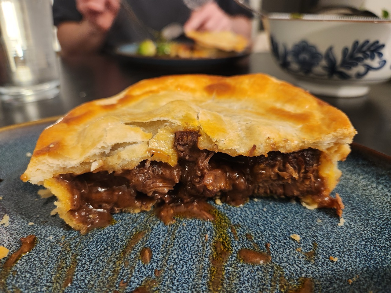 Meat pie (beef and red wine)