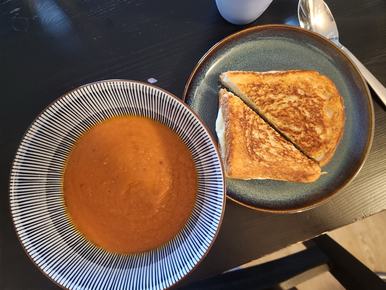 Roasted tomato soup